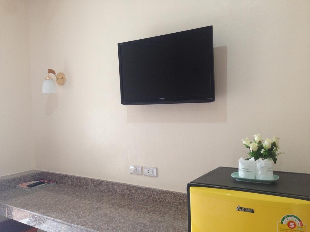 Np Residence Nakhon Phanom Room photo