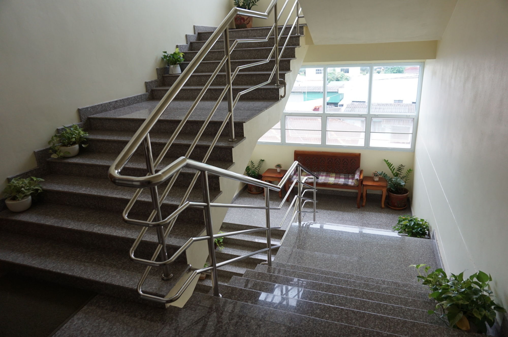 Np Residence Nakhon Phanom Exterior photo