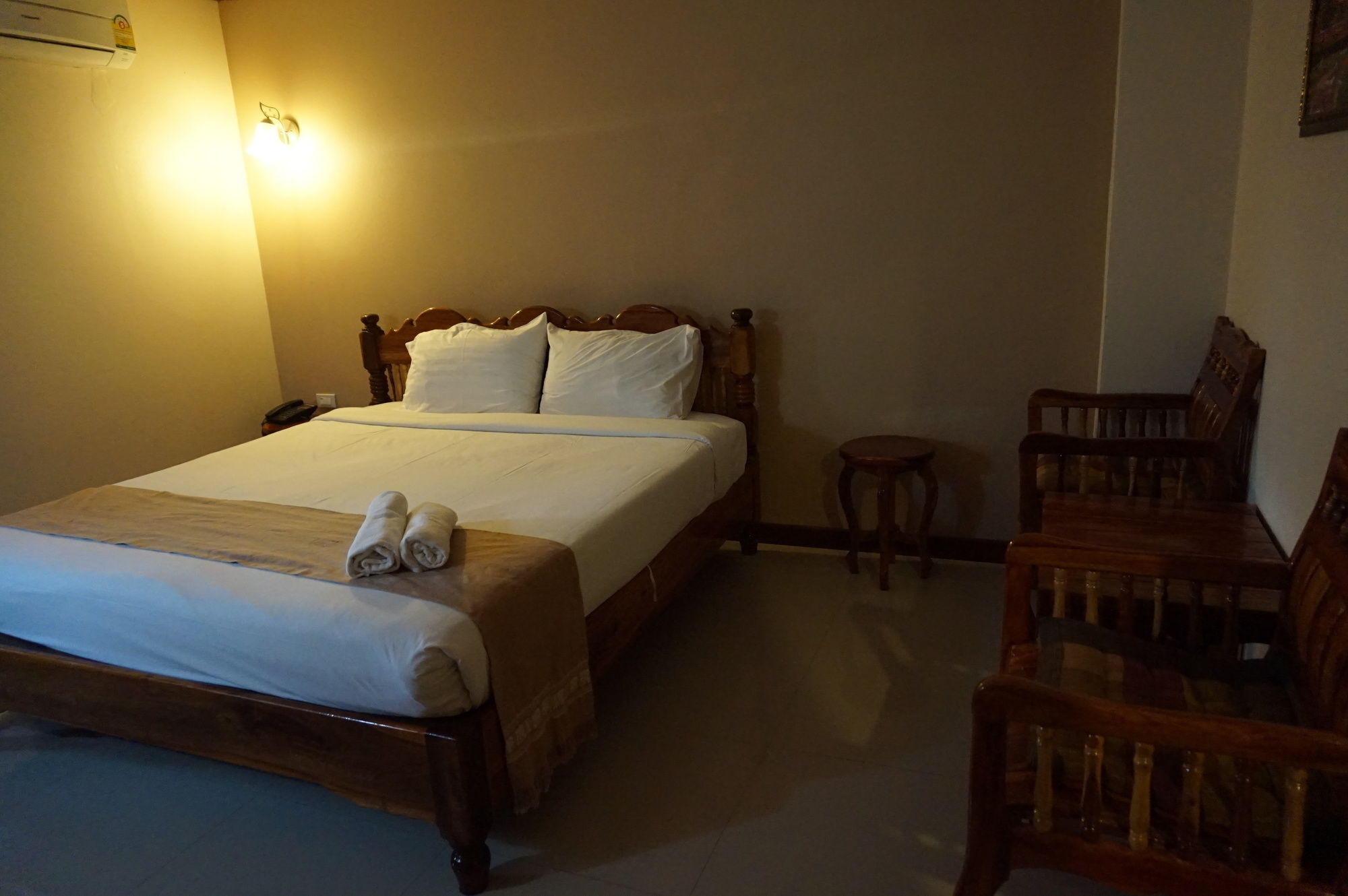 Np Residence Nakhon Phanom Exterior photo